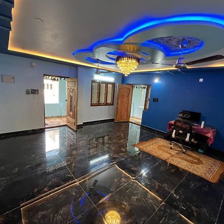 Sri Datta Kukkuteswara Nilayam Pithapuram Exteriér fotografie